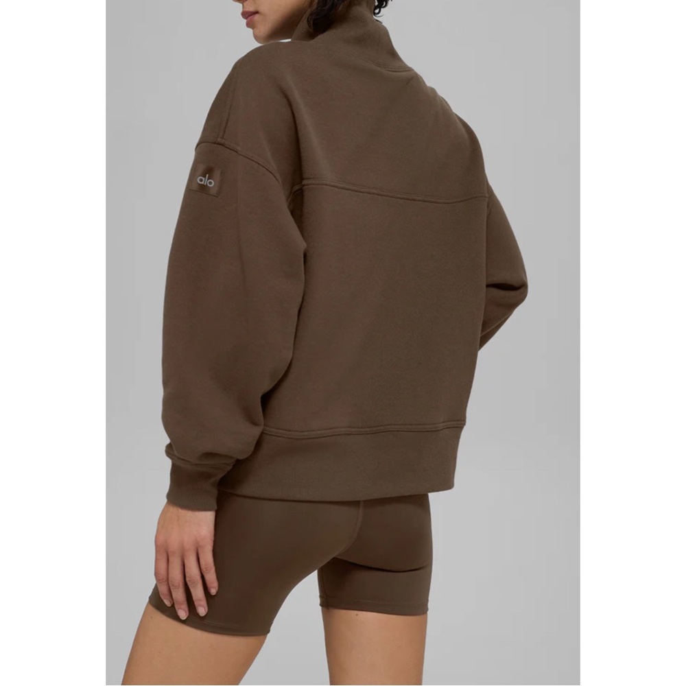 ALO YOGA ~Hazy Mock Neck 
Pull-over (NWT)